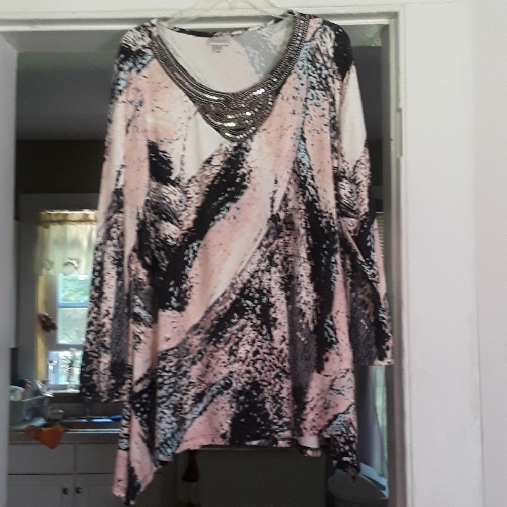 Woman's beautiful long sleeve top,  worn once.